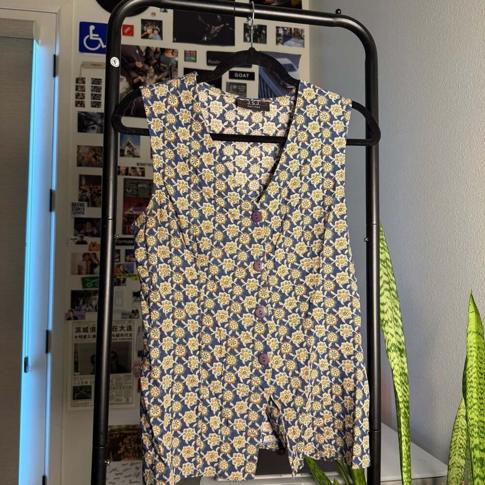 Vintage J.S.J. Petites Blue Floral Print Button Front Vest